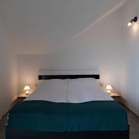 Paprotówka Wiosenny Apartament *